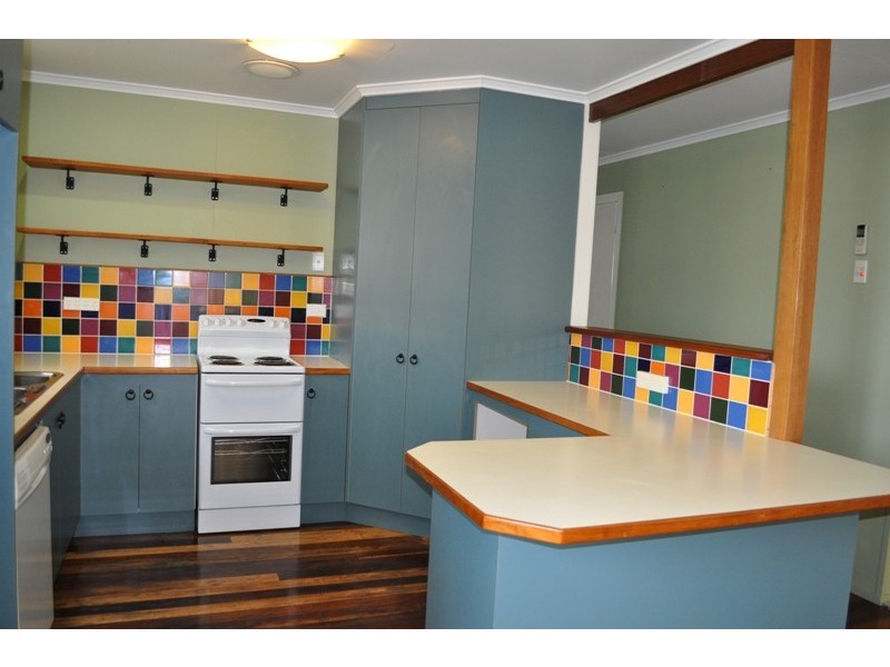 24 Kindermar Street, South Mackay QLD 4740