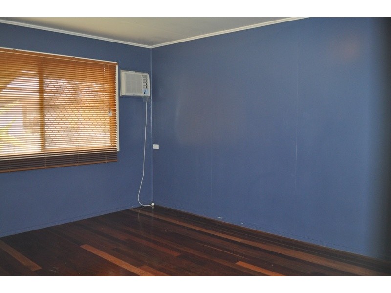 24 Kindermar Street, South Mackay QLD 4740