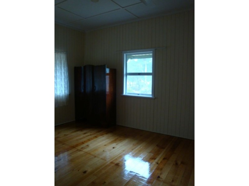 56 Range Road, Sarina QLD 4737