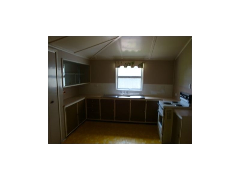 56 Range Road, Sarina QLD 4737