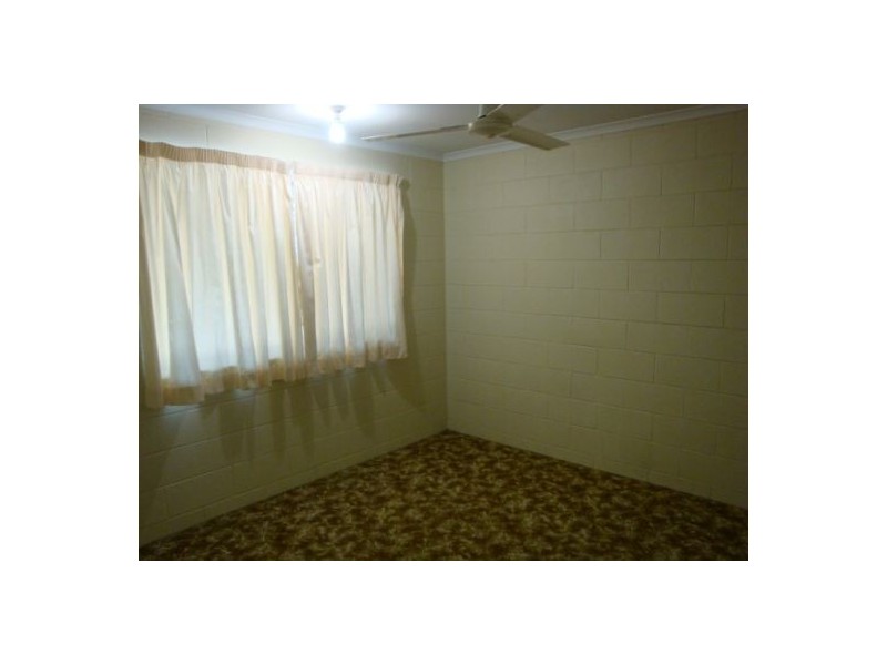 4/15 Norris Street, Mackay QLD 4740