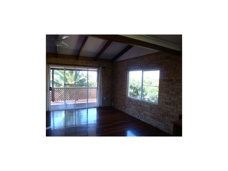 48 Pelican Street, Slade Point QLD 4740