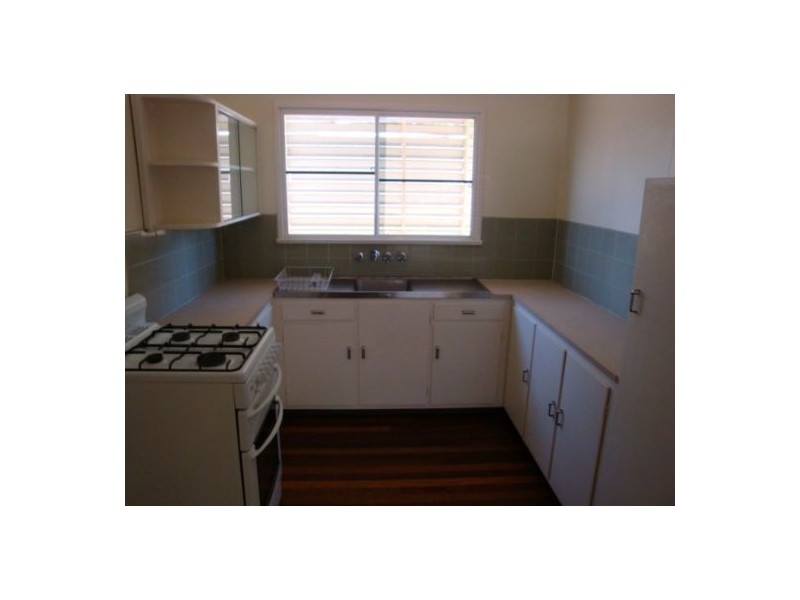 29 Owen Jenkins Drive, Sarina Beach QLD 4737