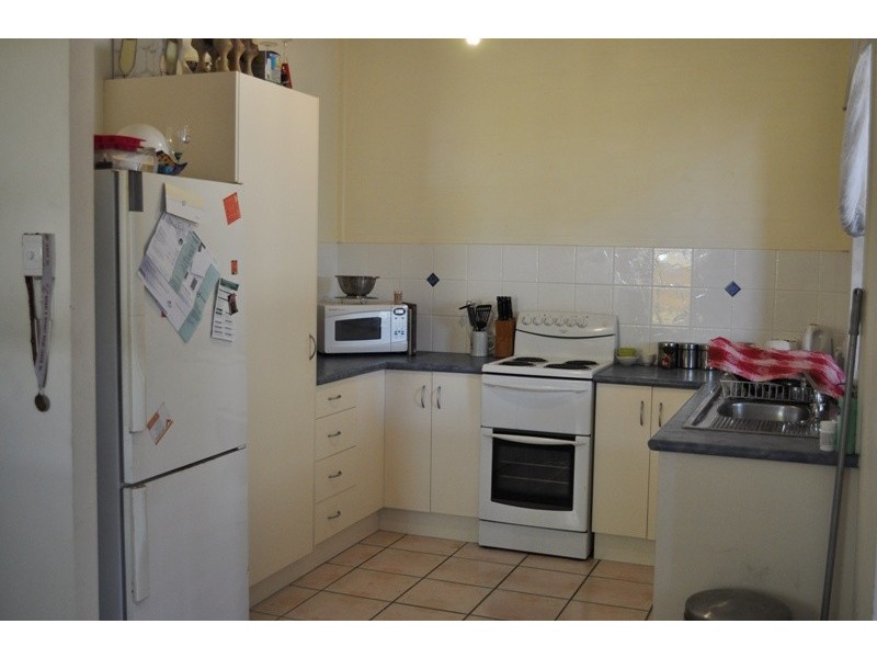 1/4 Jubilee Street, Mackay QLD 4740