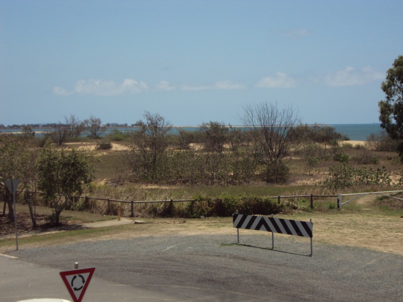 2/86 Binnington Esplanade, East Mackay QLD 4740