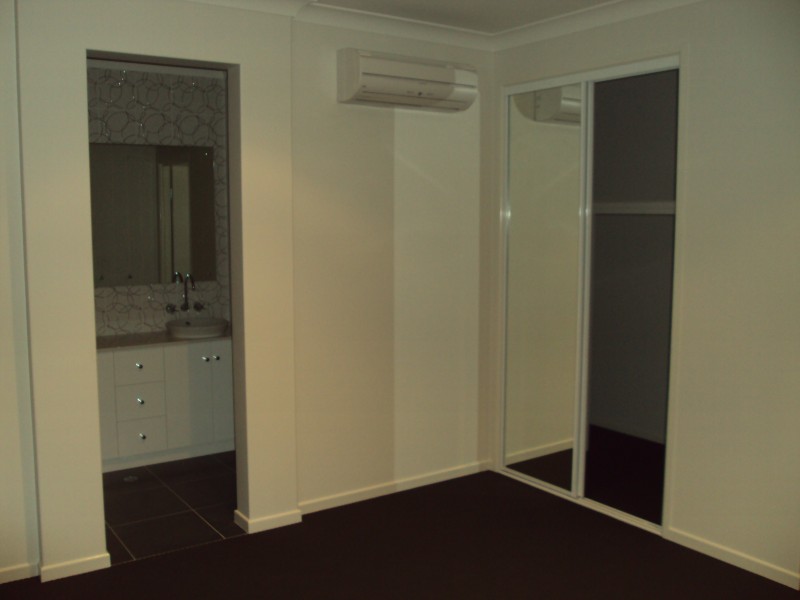 2/86 Binnington Esplanade, East Mackay QLD 4740