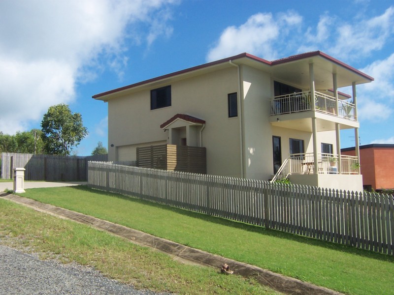 1 Gold Street, Grasstree Beach QLD 4740