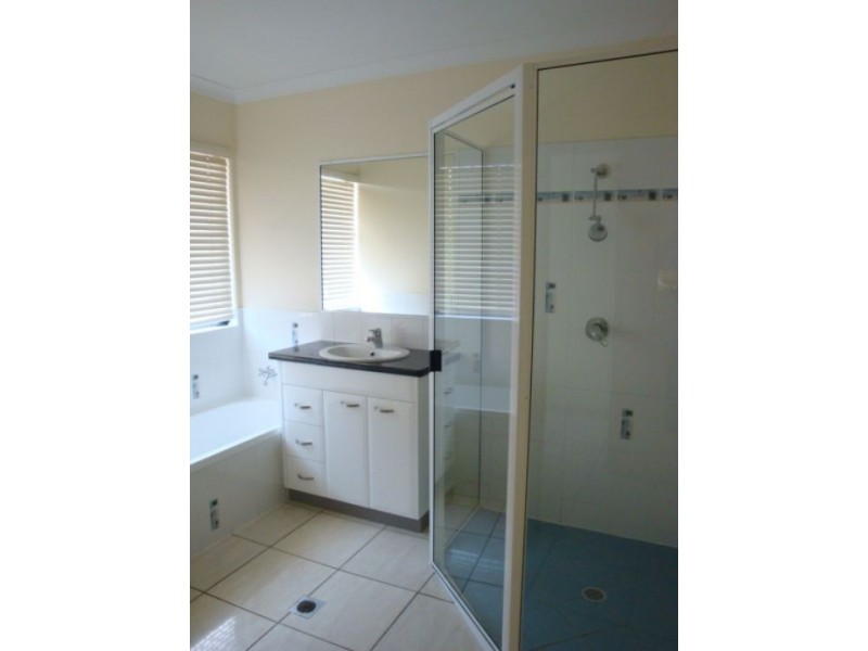 21 Malone Drive, Andergrove QLD 4740