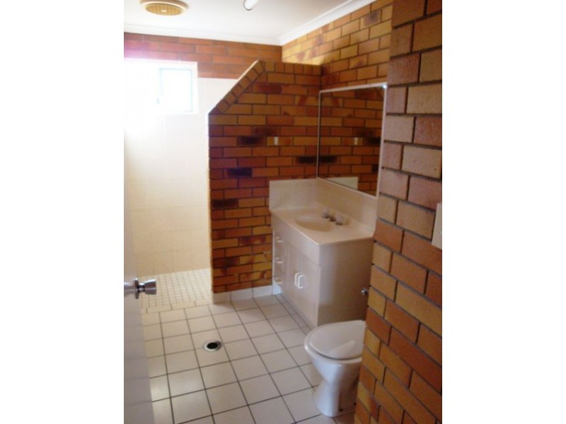 4/61 Oak Street, Andergrove QLD 4740