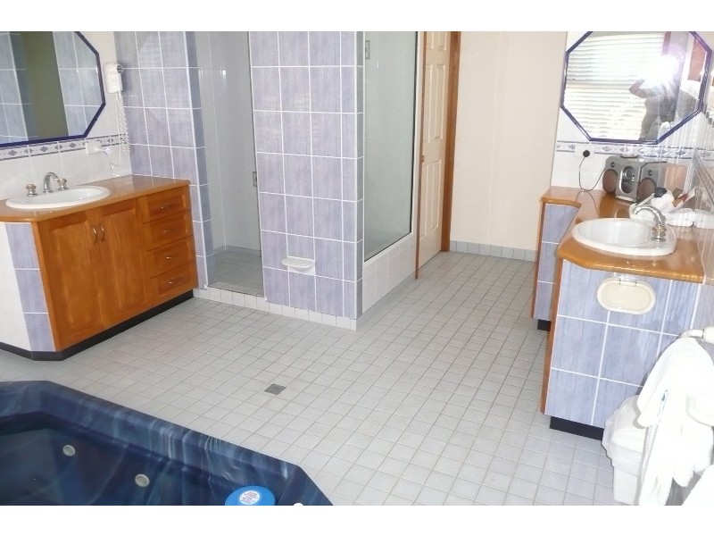 26 Bourke Street, Blacks Beach QLD 4740