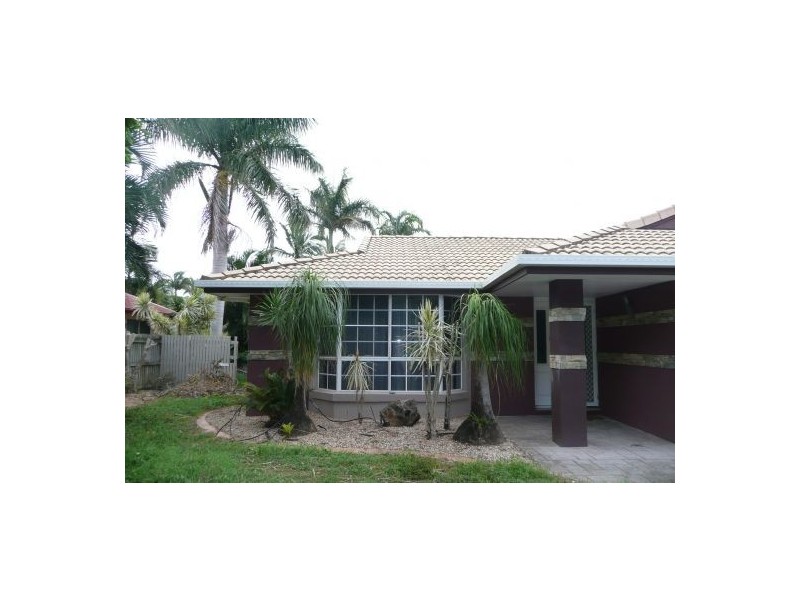 62 O’Brien Esp, Shoal Point QLD 4750