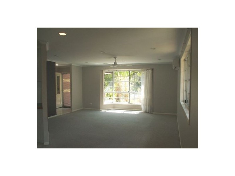 62 O’Brien Esp, Shoal Point QLD 4750