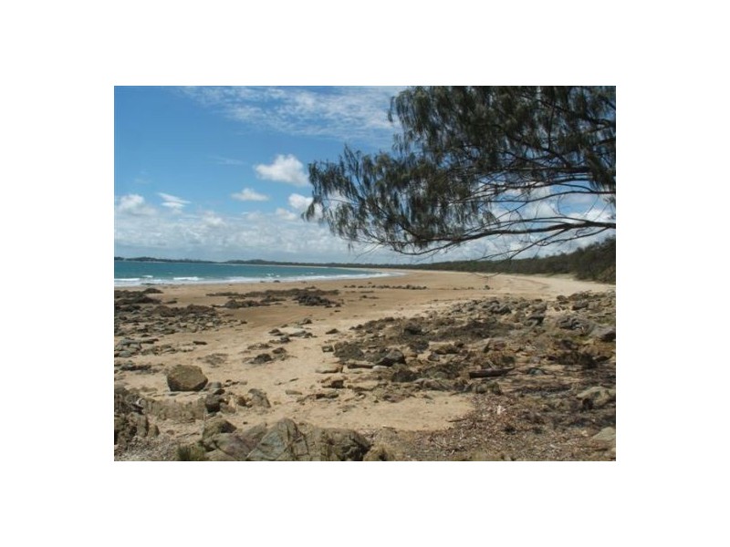 62 O’Brien Esp, Shoal Point QLD 4750