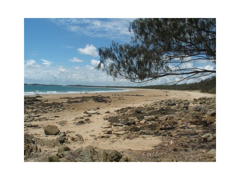 62 O’Brien Esp, Shoal Point QLD 4750