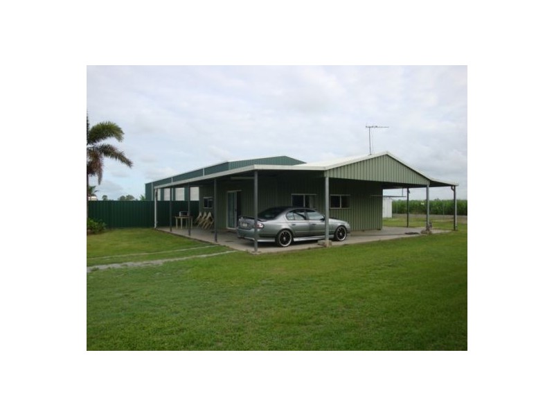 27 Pratts Road, Bakers Creek QLD 4740