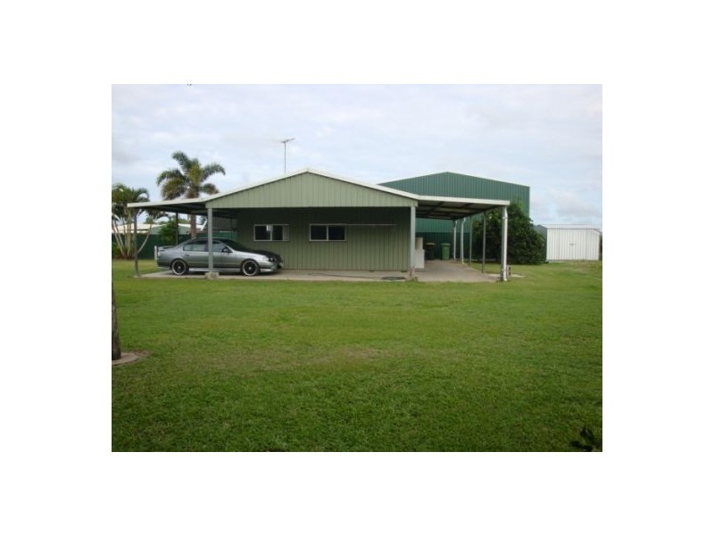 27 Pratts Road, Bakers Creek QLD 4740