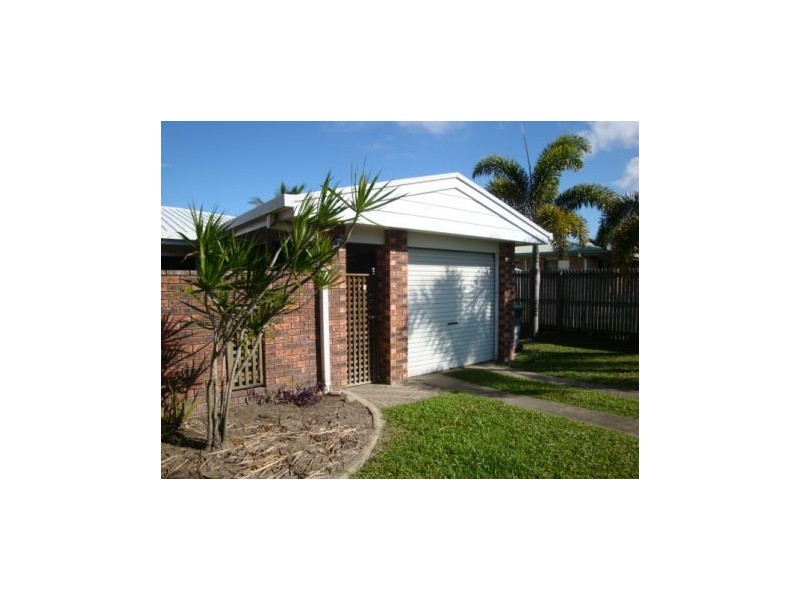 2/66 Celeber Drive, Andergrove QLD 4740