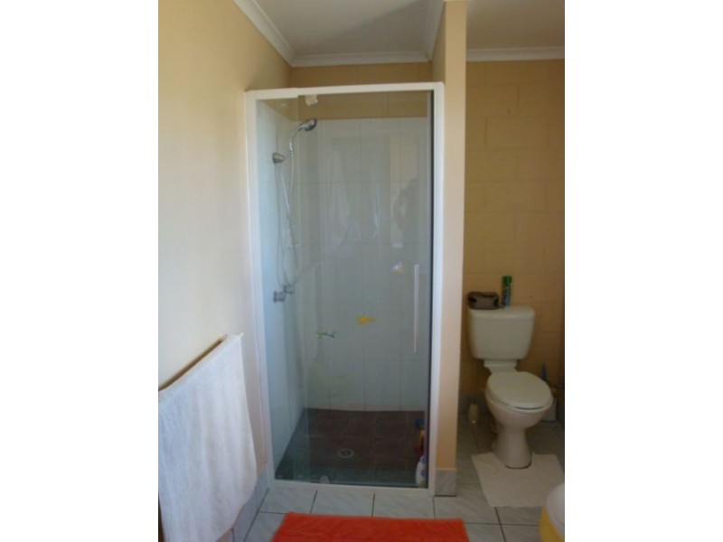 2/66 Celeber Drive, Andergrove QLD 4740