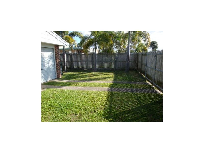 2/66 Celeber Drive, Andergrove QLD 4740