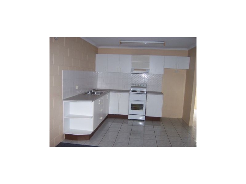 2/66 Celeber Drive, Andergrove QLD 4740