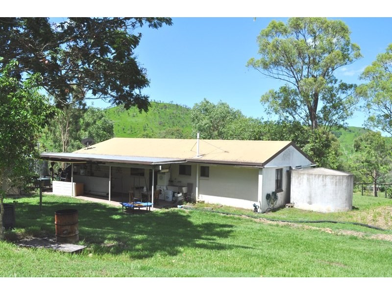 843 Yakapari-Seaforth Road, Mackay QLD 4740