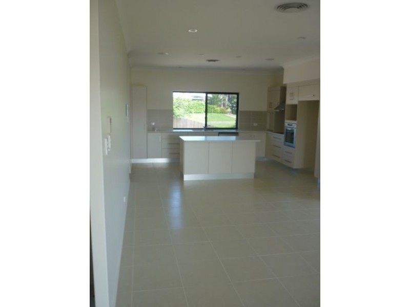 2/15 Hackett Street, Campwin Beach QLD 4737