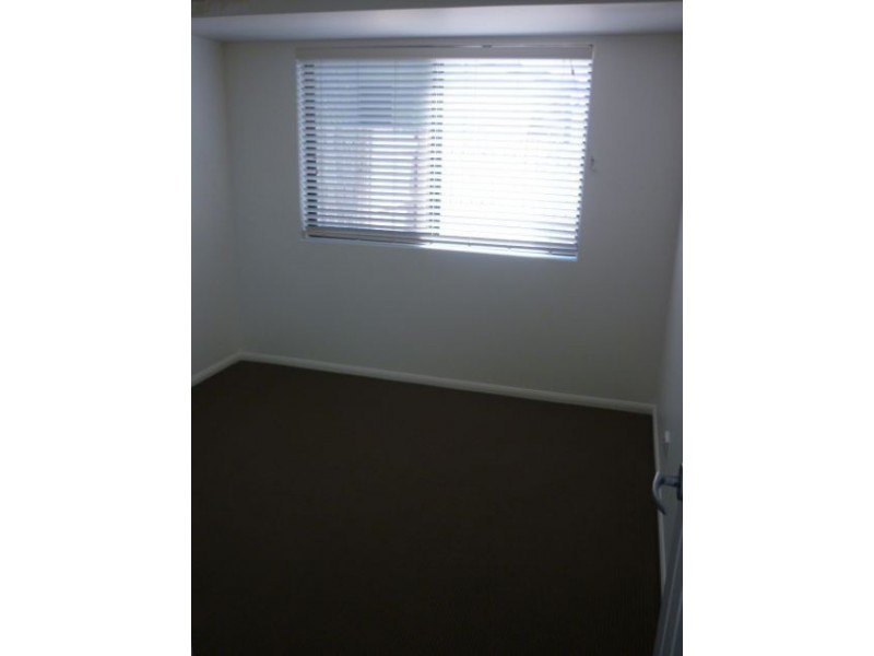 2/15 Hackett Street, Campwin Beach QLD 4737