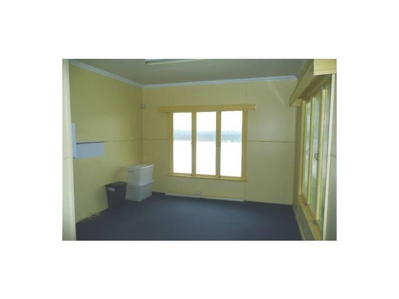 37 Carlyle Street, Mackay QLD 4740