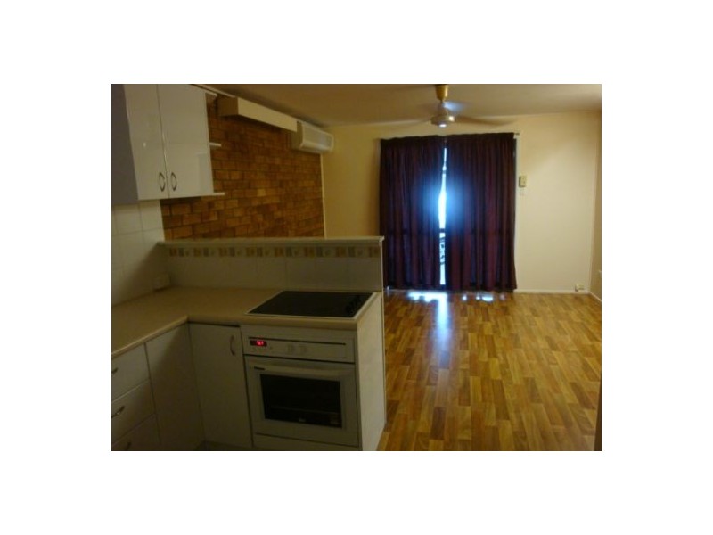 1/28 East Gordon Street, Mackay QLD 4740