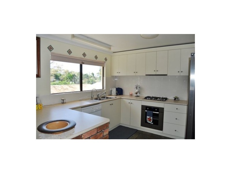 12 Kingfisher Street, Slade Point QLD 4740