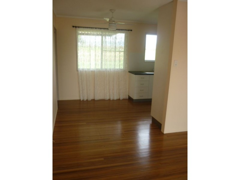 4 Boundary Street, Eton QLD 4741