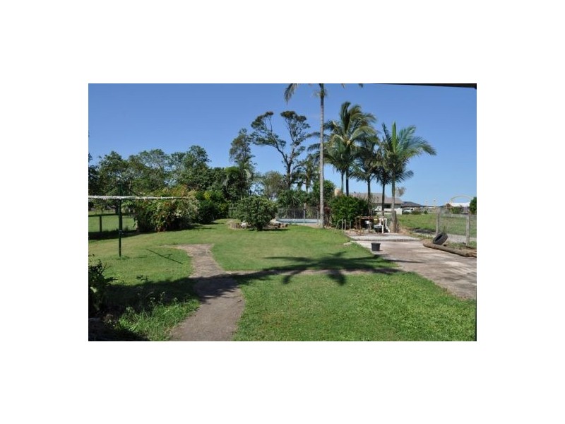 25 Kennys Road, Marian QLD 4753