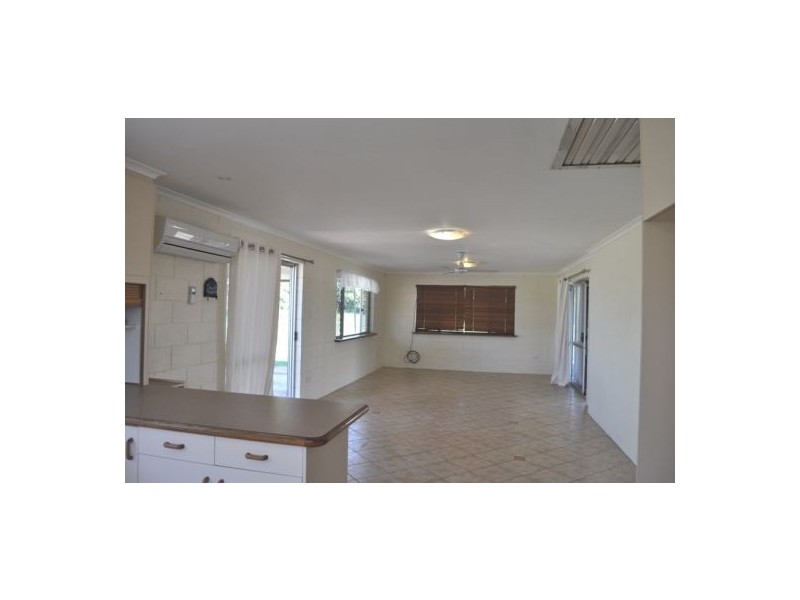 25 Kennys Road, Marian QLD 4753