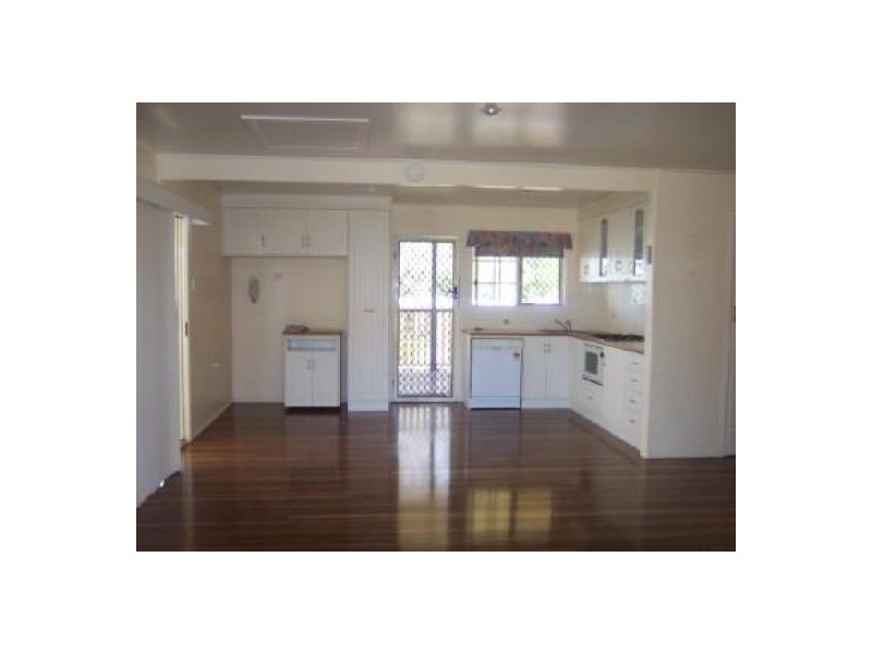 53 Owen Jenkins Drive, Sarina Beach QLD 4737