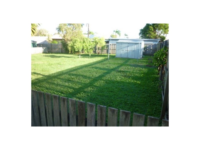5 Christensen Street, Bucasia QLD 4750