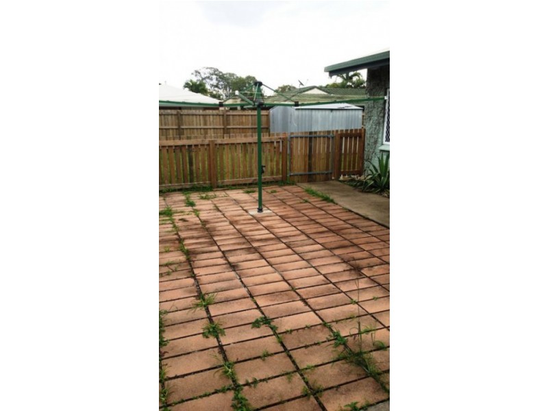 15 Waratah Street, Beaconsfield QLD 4740