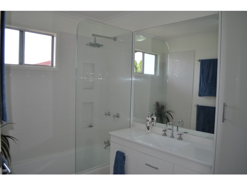 10 Novar Court, South Mackay QLD 4740