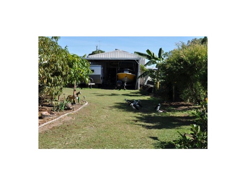 8 Jarman Court, Seaforth QLD 4741