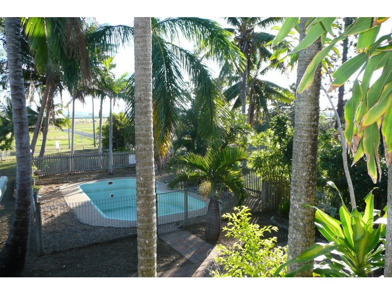 178 Shoal Point Road, Shoal Point QLD 4750
