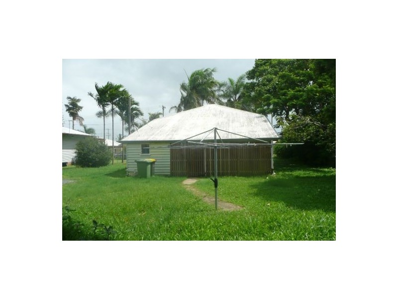 40 Mary Street, West Mackay QLD 4740