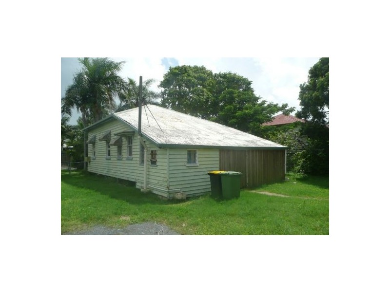 40 Mary Street, West Mackay QLD 4740