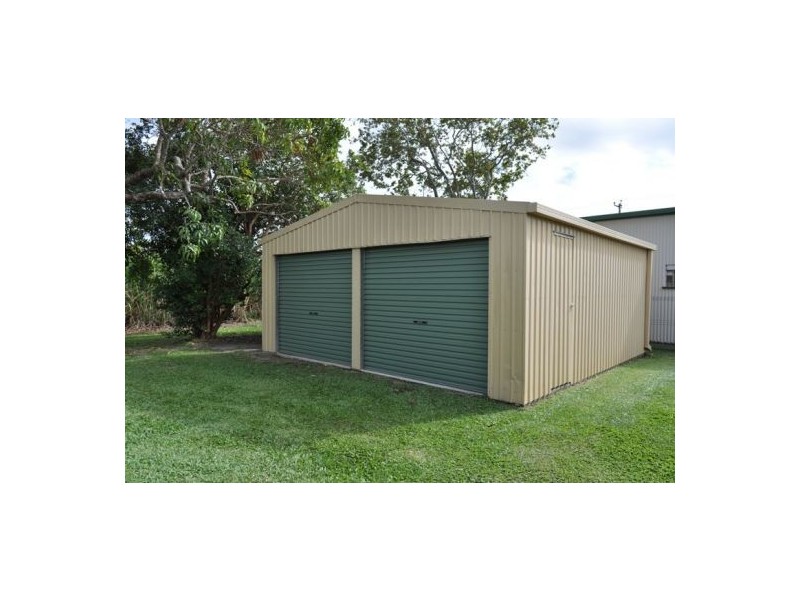 6 Calrossie Road, Mackay QLD 4740