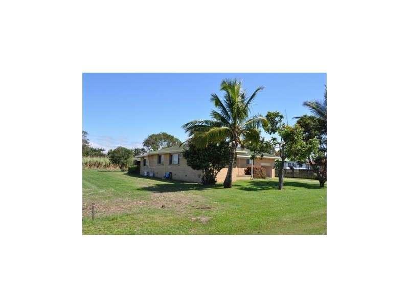 6 Calrossie Road, Mackay QLD 4740