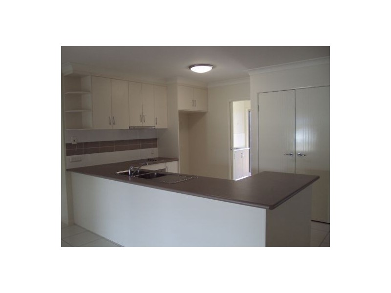 27 Alan, Marian QLD 4753