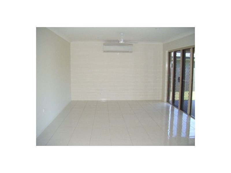 27 Alan, Marian QLD 4753