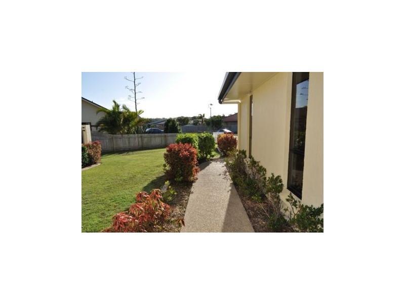 12 Starboard Circuit, Shoal Point QLD 4750