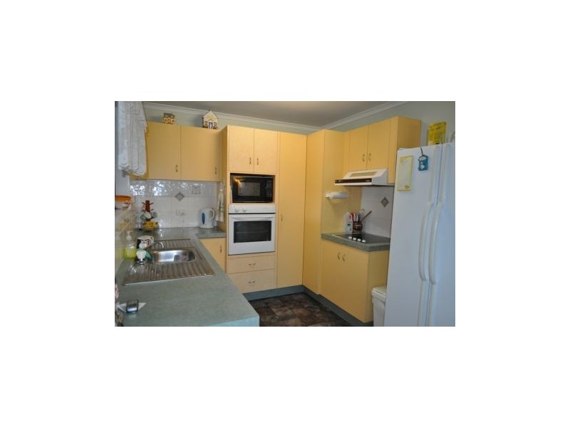 7 Cowley Court, Mount Pleasant QLD 4740