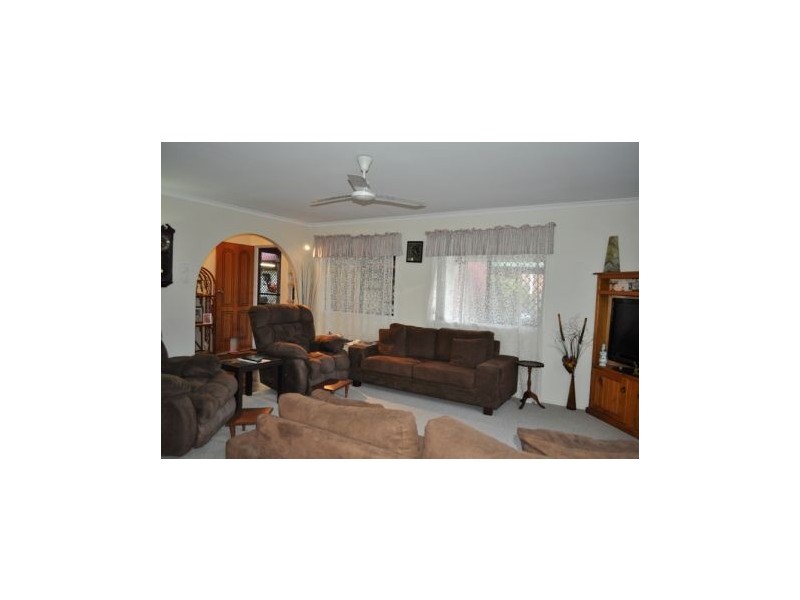 7 Cowley Court, Mount Pleasant QLD 4740