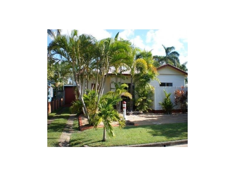 43 Lloyd Street, West Mackay QLD 4740