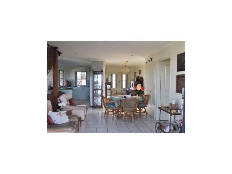 13 Gold Street, Grasstree Beach QLD 4740